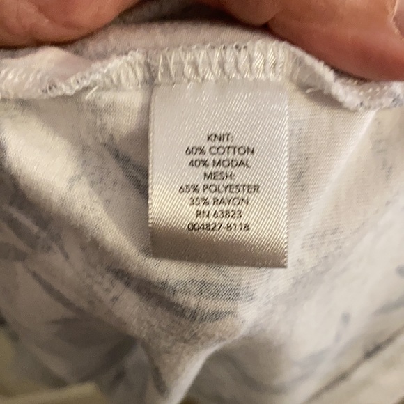 CJ Banks white/navy blouse - Picture 5 of 8